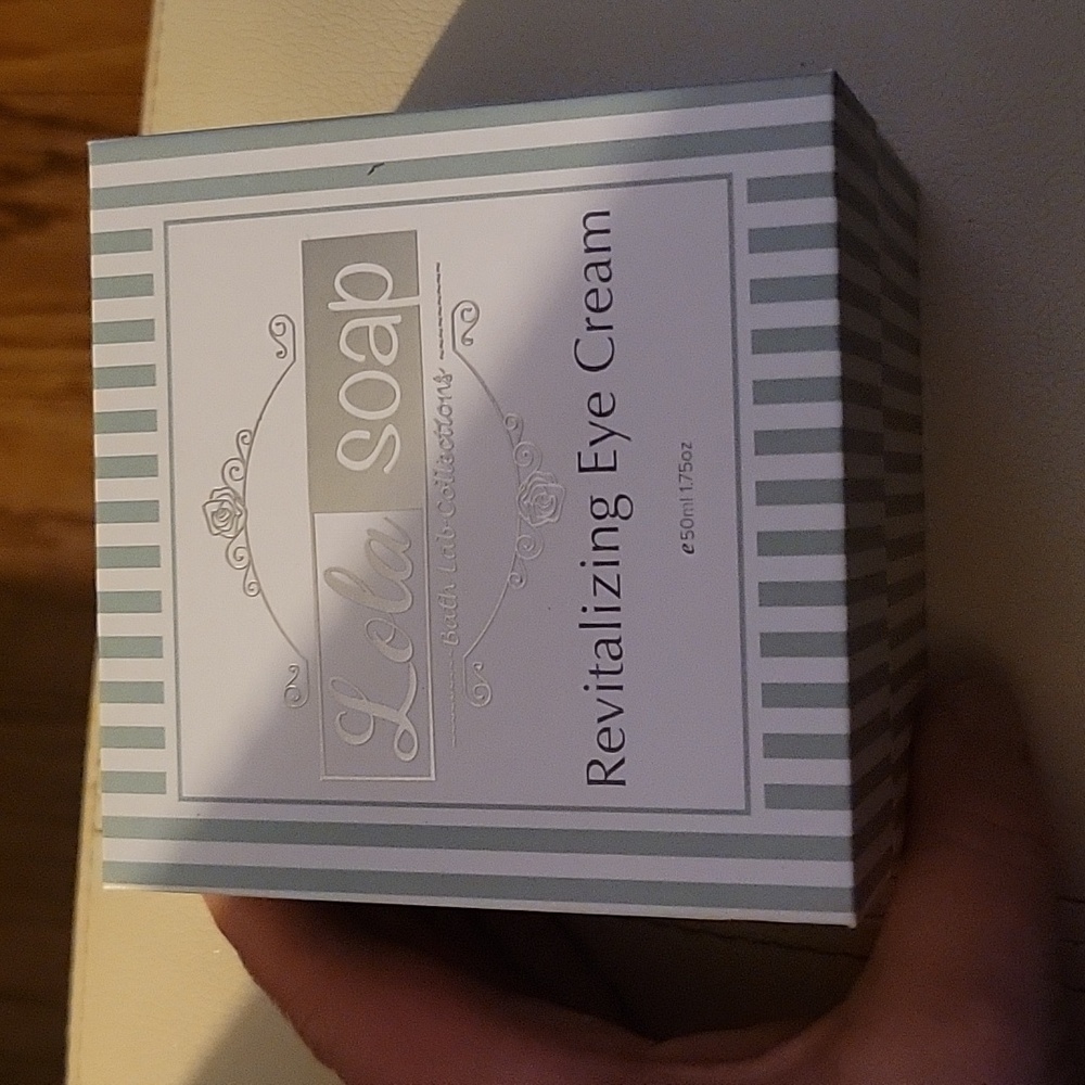 Lola soap eye cream brand new never used